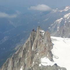 Flugwegposition um 13:51:32: Aufgenommen in der Nähe von Département Haute-Savoie, Frankreich in 3977 Meter
